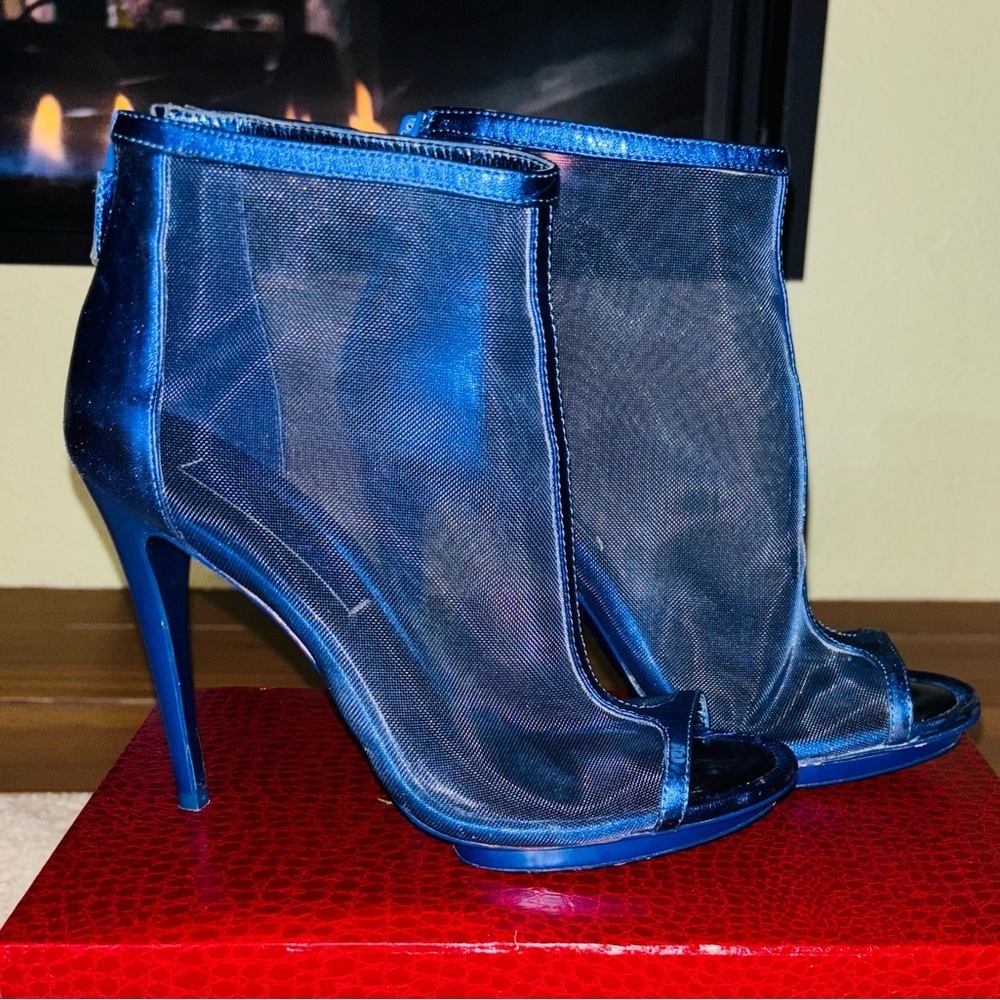 BCBG MAXAZRIA 'Gamma' Mesh Stiletto Heels Ankle Bootie Olympian Blue Size: 6.5